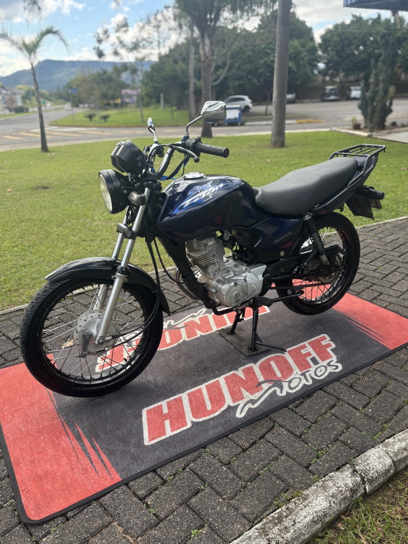CG 125 TITAN KS - 2004 - FELIZ