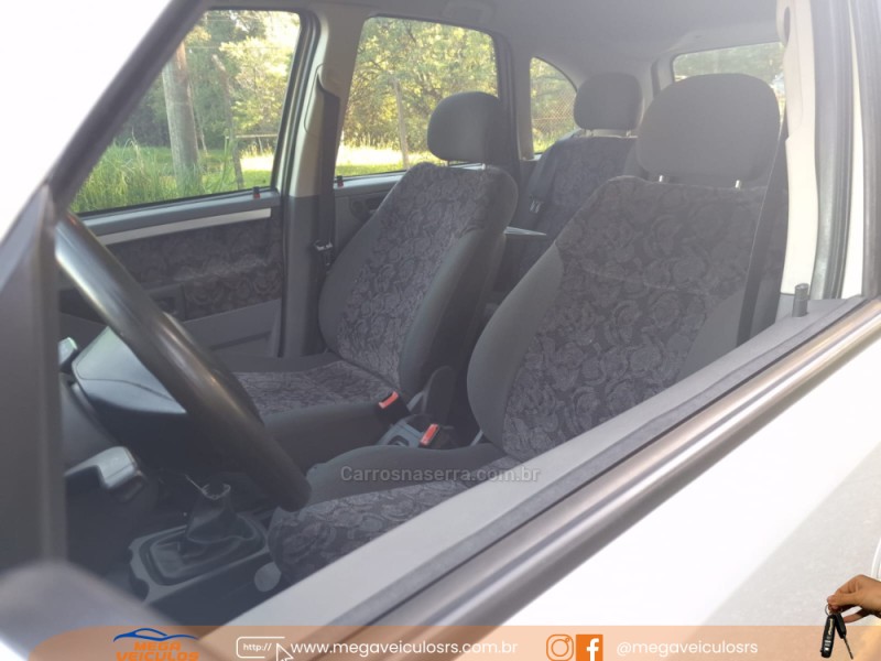 MERIVA 1.8 MPFI MAXX 8V FLEX 4P MANUAL - 2005 - BENTO GONçALVES
