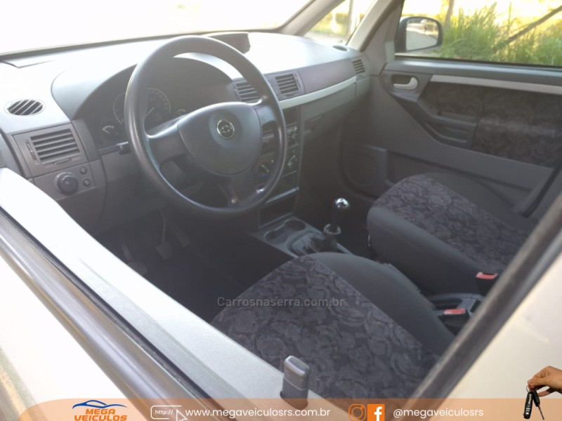MERIVA 1.8 MPFI MAXX 8V FLEX 4P MANUAL - 2005 - BENTO GONçALVES