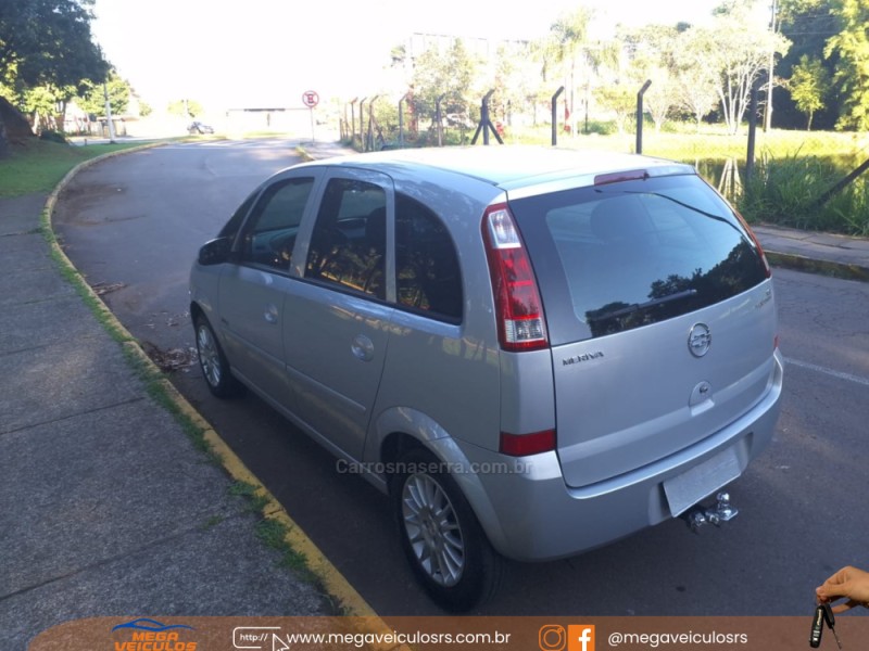 MERIVA 1.8 MPFI MAXX 8V FLEX 4P MANUAL - 2005 - BENTO GONçALVES