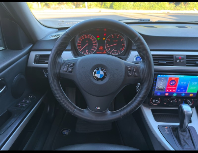 318I 2.0 SEDAN 16V GASOLINA 4P AUTOMÁTICO - 2012 - NOVA PETRóPOLIS