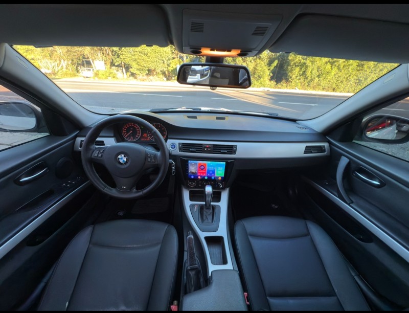318I 2.0 SEDAN 16V GASOLINA 4P AUTOMÁTICO - 2012 - NOVA PETRóPOLIS