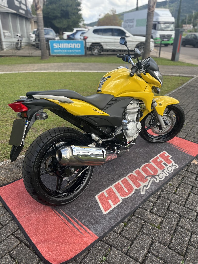 CB 300R  - 2010 - FELIZ