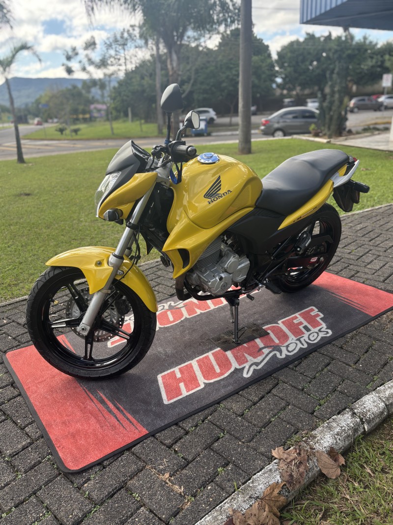 CB 300R  - 2010 - FELIZ