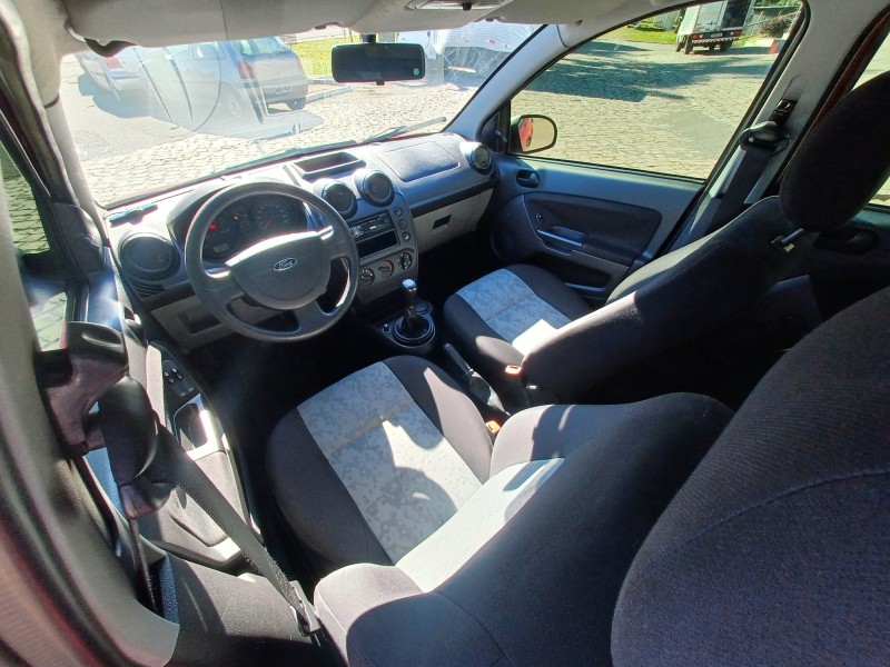 FIESTA 1.0 MPI SEDAN 8V FLEX 4P MANUAL - 2008 - FLORES DA CUNHA