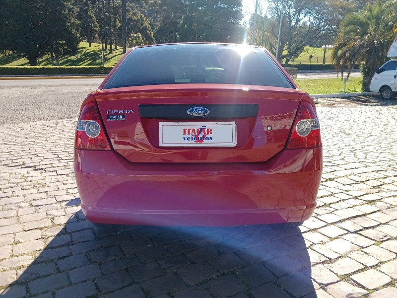 FIESTA 1.0 MPI SEDAN 8V FLEX 4P MANUAL - 2008 - FLORES DA CUNHA