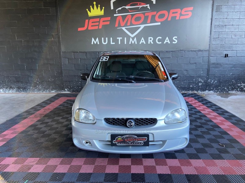 CORSA 1.0 MPFI CLASSIC SEDAN 8V ÁLCOOL 4P MANUAL - 2004 - CAXIAS DO SUL