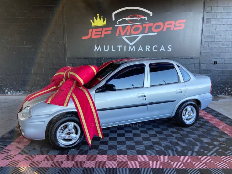 corsa 1.0 mpfi classic sedan 8v alcool 4p manual 2004 caxias do sul