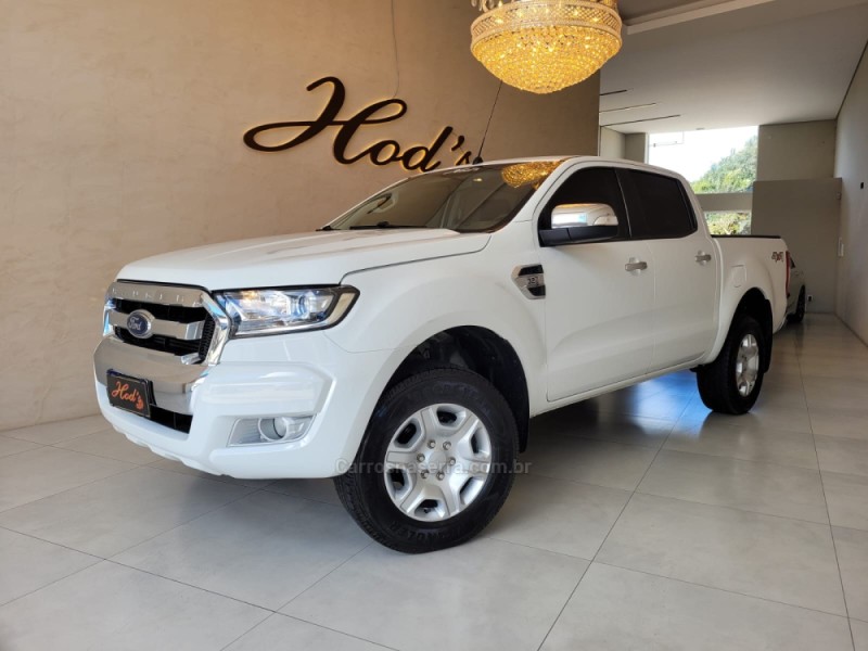 ranger 3.2 xlt 4x4 cd 20v diesel 4p automatico 2017 canela