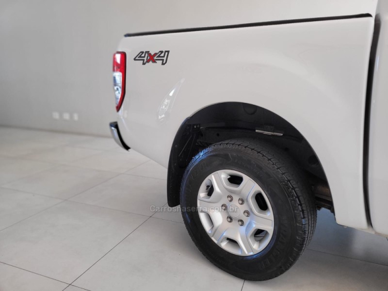 RANGER 3.2 XLT 4X4 CD 20V DIESEL 4P AUTOMÁTICO - 2017 - CANELA