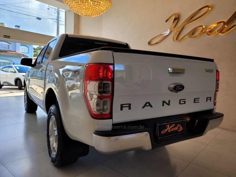 RANGER 3.2 XLT 4X4 CD 20V DIESEL 4P AUTOMÁTICO - 2017 - CANELA
