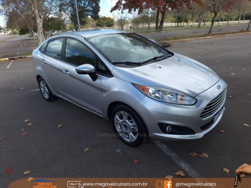 FIESTA 1.6 SE SEDAN 16V FLEX 4P MANUAL - 2015 - BENTO GONçALVES