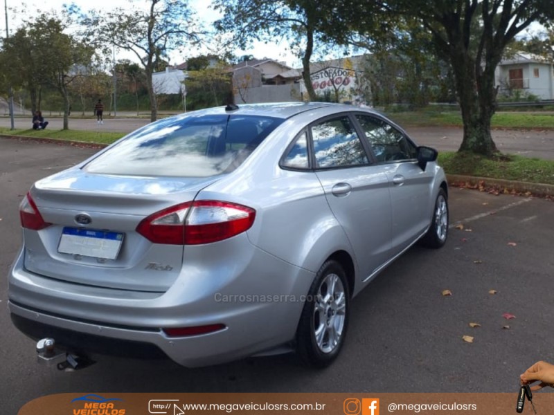 FIESTA 1.6 SE SEDAN 16V FLEX 4P MANUAL - 2015 - BENTO GONçALVES