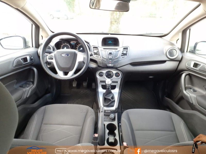 FIESTA 1.6 SE SEDAN 16V FLEX 4P MANUAL - 2015 - BENTO GONçALVES
