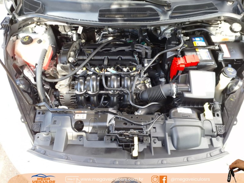 FIESTA 1.6 SE SEDAN 16V FLEX 4P MANUAL - 2015 - BENTO GONçALVES
