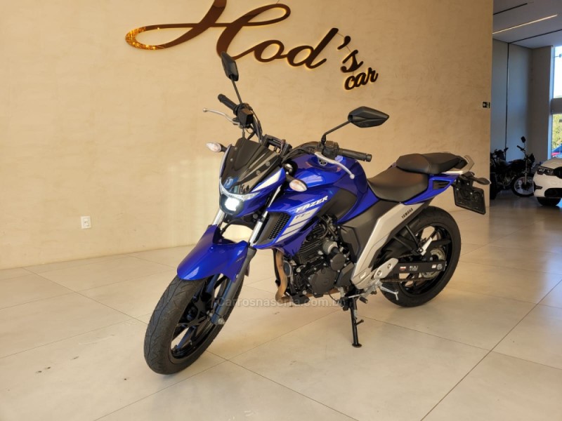 fazer fz25 abs 2023 canela