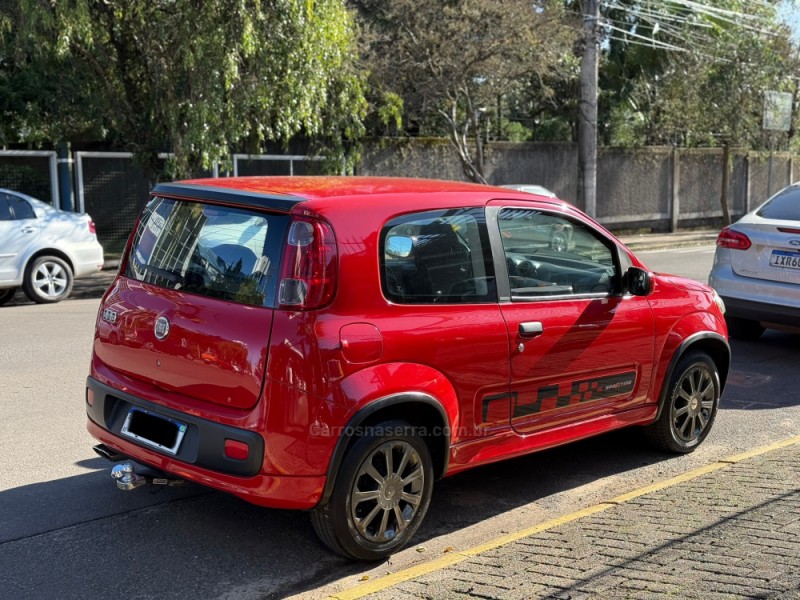UNO 1.4 EVO SPORTING 8V FLEX 4P MANUAL - 2012 - PAROBé