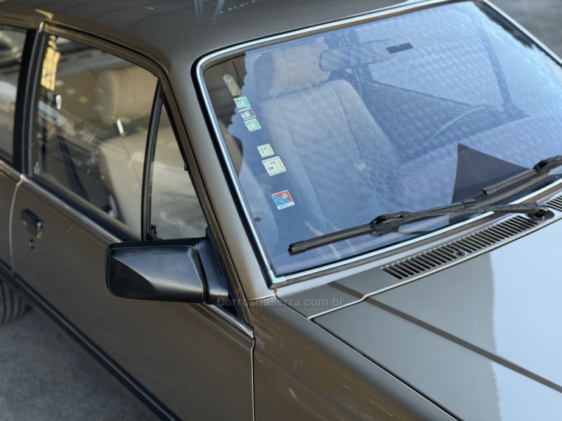 MONZA 1.8 SL 8V GASOLINA 2P MANUAL - 1988 - CAXIAS DO SUL