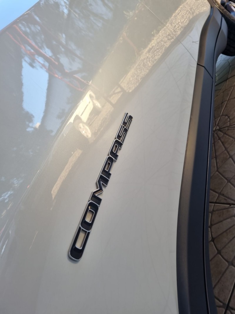 COMPASS 2.0 16V DIESEL LONGITUDE 4X4 AUTOMÁTICO - 2017 - CAXIAS DO SUL