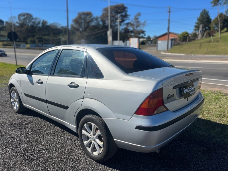 FOCUS 1.6 GLX SEDAN 8V GASOLINA 4P MANUAL - 2007 - FARROUPILHA