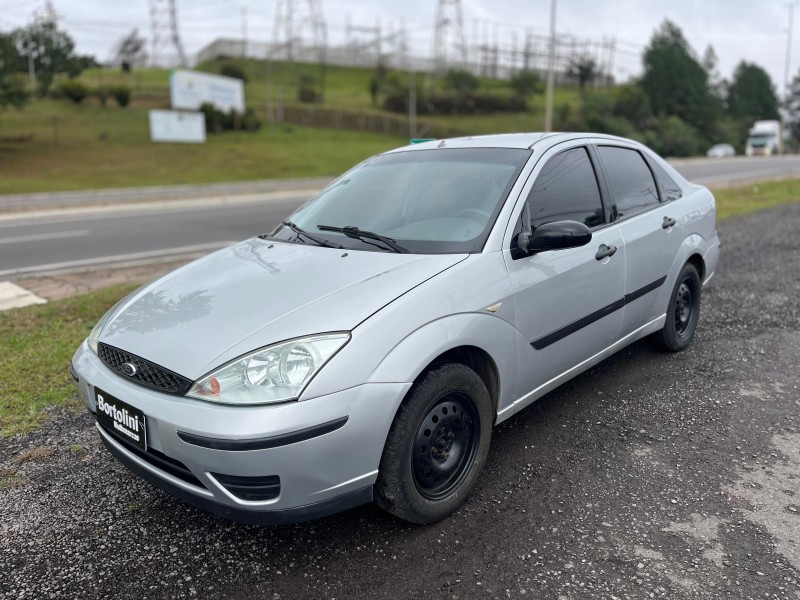 FOCUS 1.6 8V FLEX 4P MANUAL - 2007 - FARROUPILHA