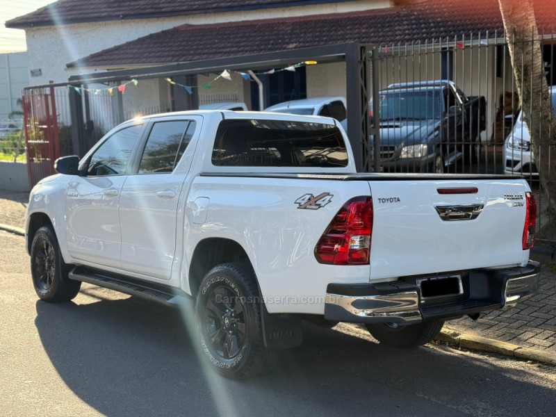HILUX 2.8 SRV 4X4 CD 16V DIESEL 4P AUTOMÁTICO - 2017 - PAROBé