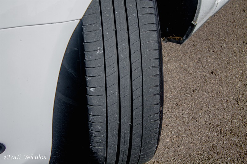 FOCUS 1.6 S 16V FLEX 4P MANUAL - 2012 - FARROUPILHA