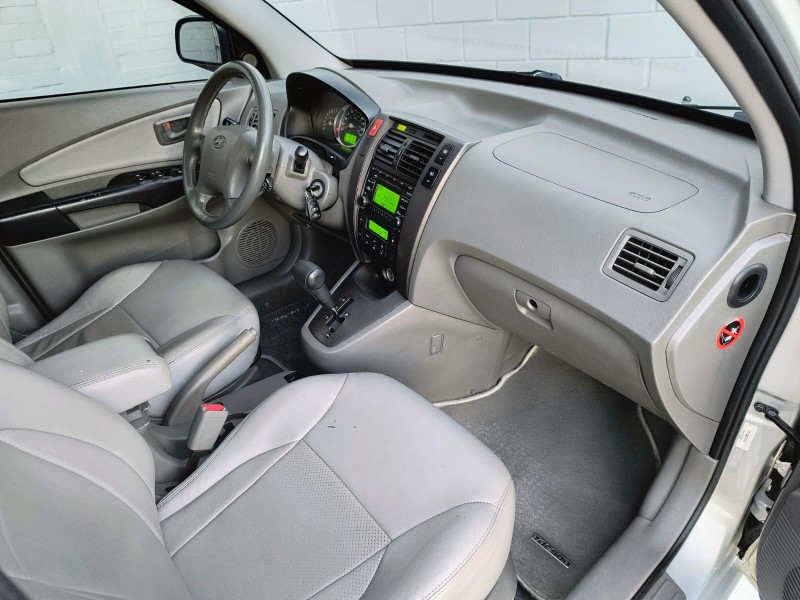 TUCSON 2.0 MPFI GLS 16V 143CV 2WD GASOLINA 4P AUTOMÁTICO - 2011 - CAXIAS DO SUL