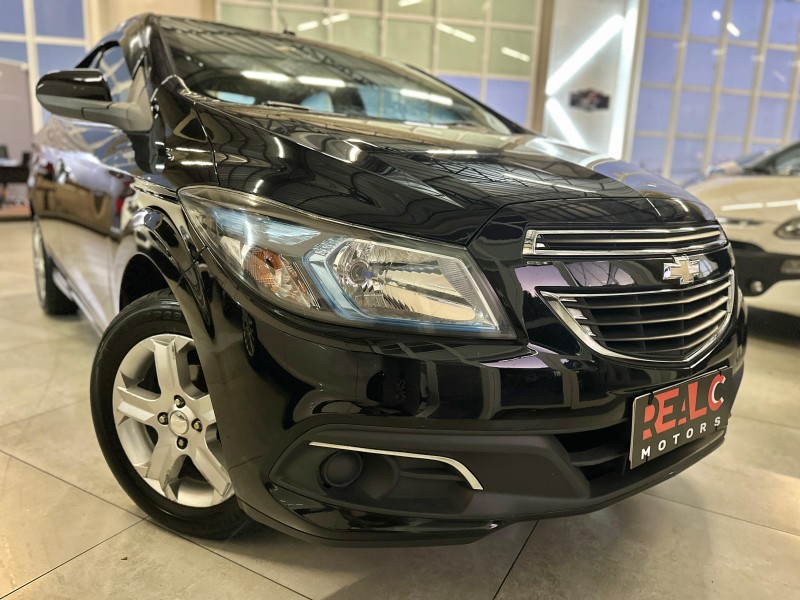 PRISMA 1.4 MPFI LT 8V FLEX 4P MANUAL - 2015 - CAXIAS DO SUL