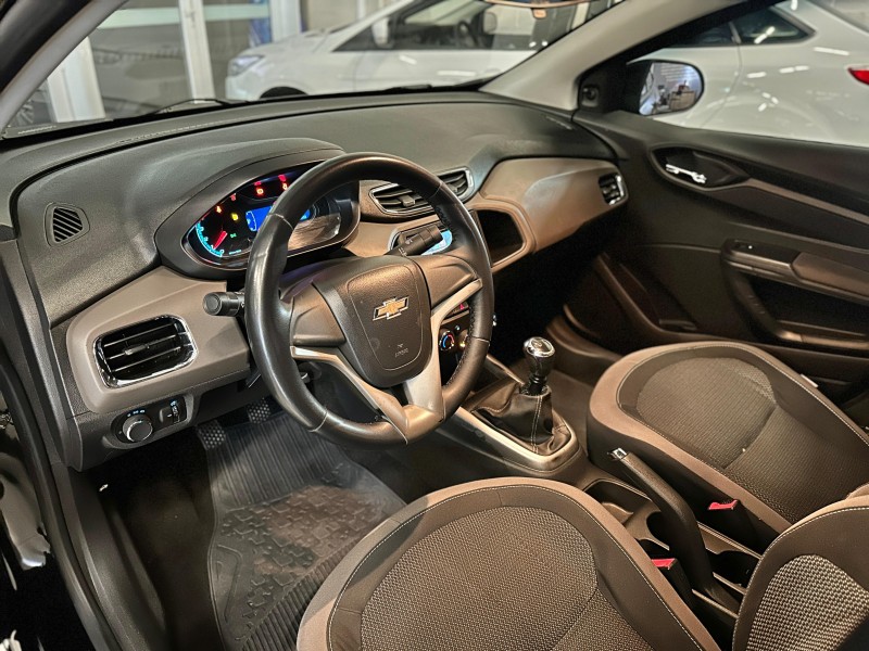 PRISMA 1.4 MPFI LT 8V FLEX 4P MANUAL - 2015 - CAXIAS DO SUL