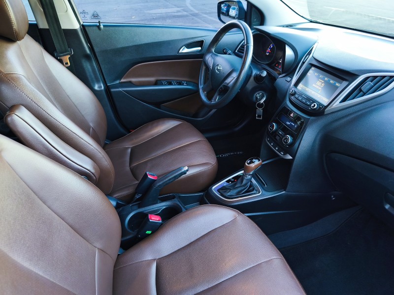 HB20X 1.6 16V PREMIUM FLEX 4P AUTOMÁTICO - 2017 - CAXIAS DO SUL