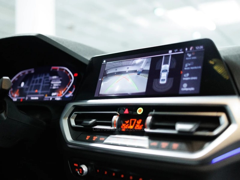320I 2.0 GP 16V TURBO ACTIVE FLEX 4P AUTOMÁTICO - 2022 - PORTO ALEGRE