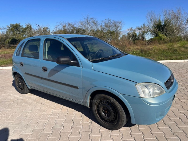 CORSA 1.0 MPFI 8V GASOLINA 4P MANUAL - 2002 - PORTãO
