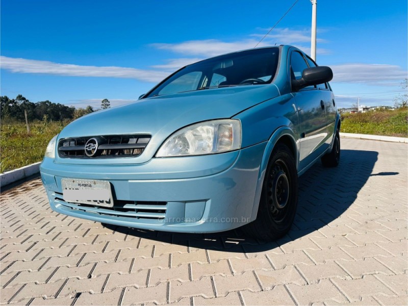 CORSA 1.0 MPFI 8V GASOLINA 4P MANUAL - 2002 - PORTãO