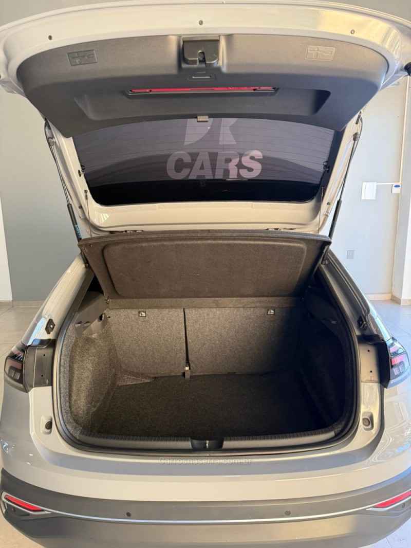 NIVUS 1.0 TSI HIGHLINE FLEX 4P AUTOMÁTICO - 2024 - LAJEADO