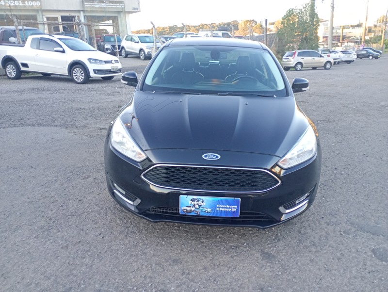focus 2.0 se plus fastback 16v flex 4p automatico 2016 farroupilha