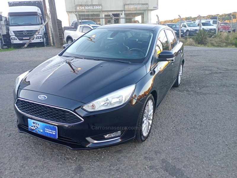 FOCUS 2.0 SE PLUS FASTBACK 16V FLEX 4P AUTOMÁTICO - 2016 - FARROUPILHA