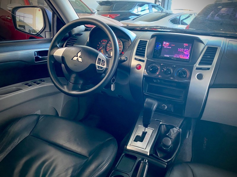 PAJERO DAKAR 3.2 4X4 16V TURBO INTERCOOLER DIESEL 4P AUTOMÁTICO - 2013 - LAJEADO