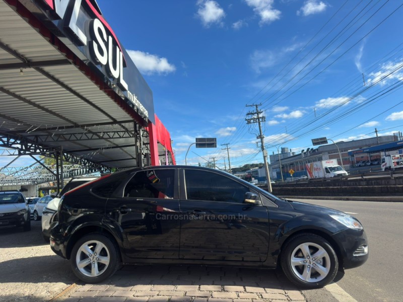 FOCUS 1.6 8V FLEX 4P MANUAL - 2010 - CAXIAS DO SUL
