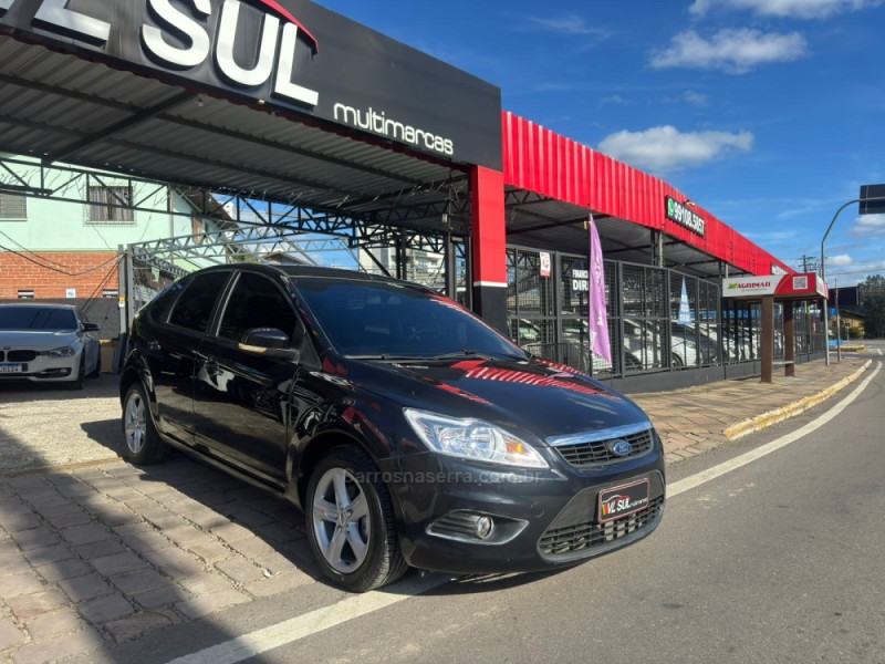 FOCUS 1.6 8V FLEX 4P MANUAL - 2010 - CAXIAS DO SUL