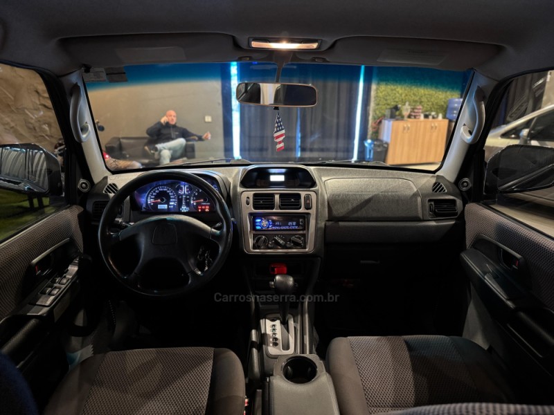 PAJERO TR4 2.0 4X4 16V 131CV GASOLINA 4P AUTOMÁTICO - 2008 - FARROUPILHA