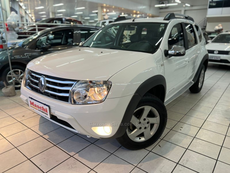 DUSTER 2.0 DYNAMIQUE 4X2 16V FLEX 4P MANUAL - 2015 - CAXIAS DO SUL
