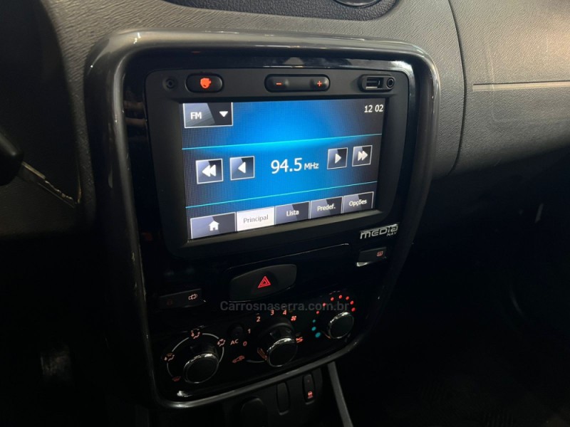 DUSTER 2.0 DYNAMIQUE 4X2 16V FLEX 4P MANUAL - 2015 - CAXIAS DO SUL