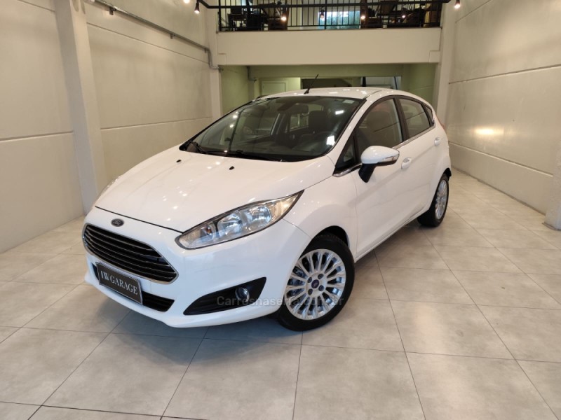 FIESTA 1.6 TITANIUM HATCH 16V FLEX 4P AUTOMÁTICO - 2016 - BENTO GONçALVES