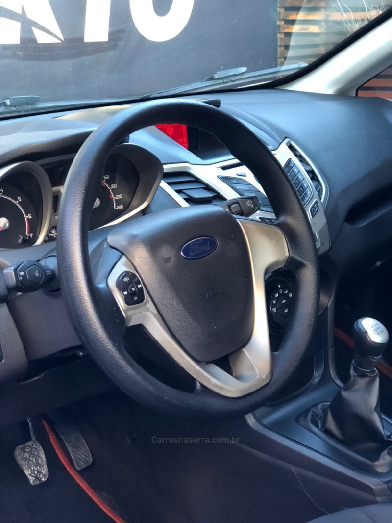 FIESTA 1.6 SE SEDAN 16V FLEX 4P MANUAL - 2012 - NOVO HAMBURGO