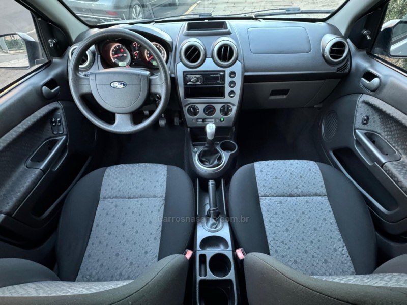 FIESTA 1.6 MPI CLASS HATCH 8V FLEX 4P MANUAL - 2013 - LAGOA VERMELHA