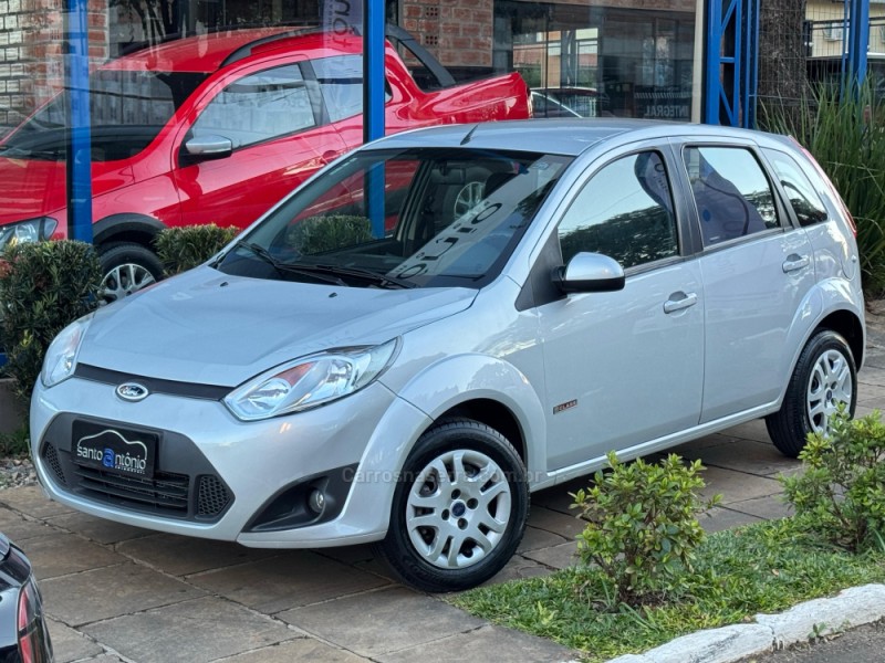 FIESTA 1.6 MPI CLASS HATCH 8V FLEX 4P MANUAL - 2013 - LAGOA VERMELHA