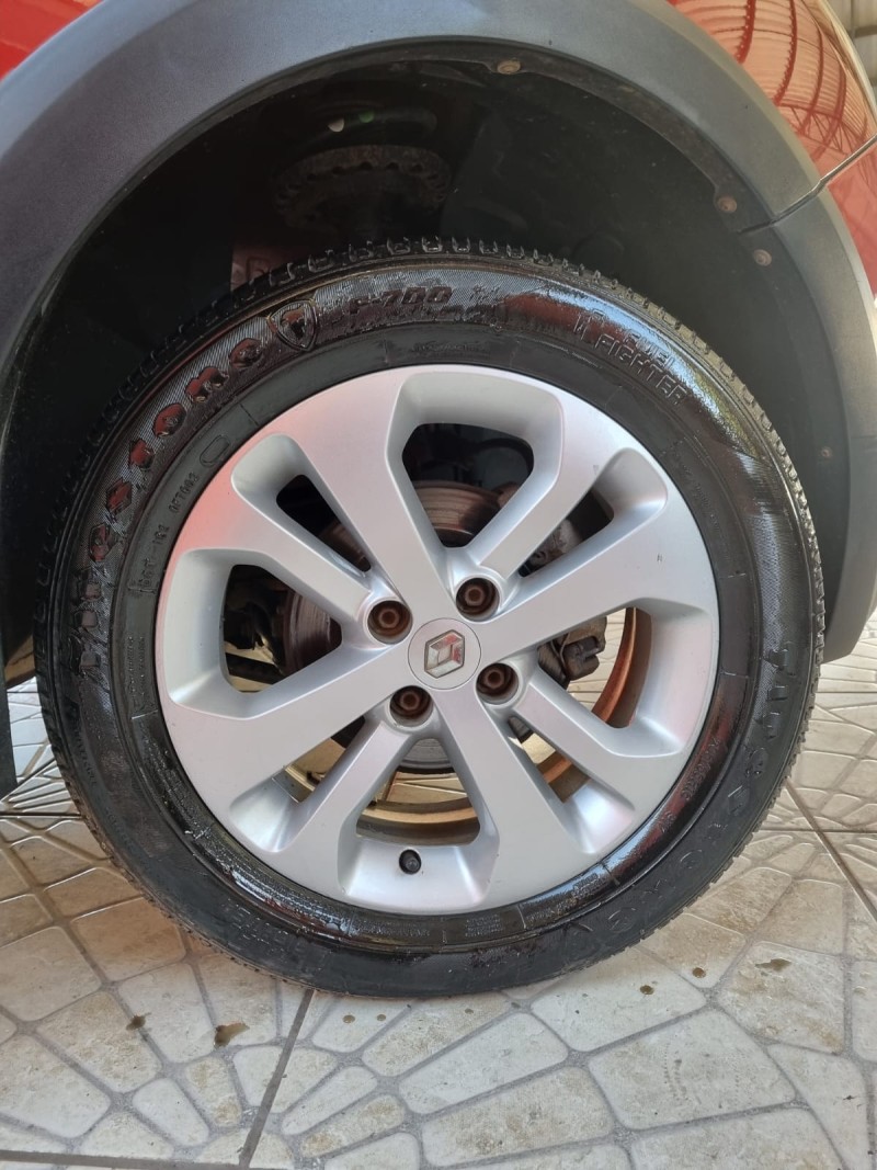 SANDERO 1.6 STEPWAY EASY R 16V FLEX 4P AUTOMÁTICO - 2015 - CAXIAS DO SUL
