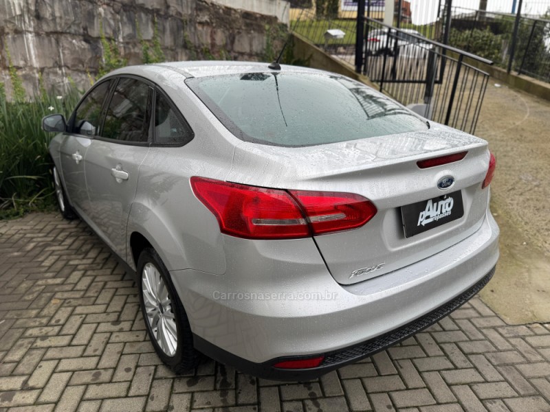 FOCUS 2.0 SE PLUS SEDAN 16V FLEX 4P AUTOMÁTICO - 2018 - FARROUPILHA