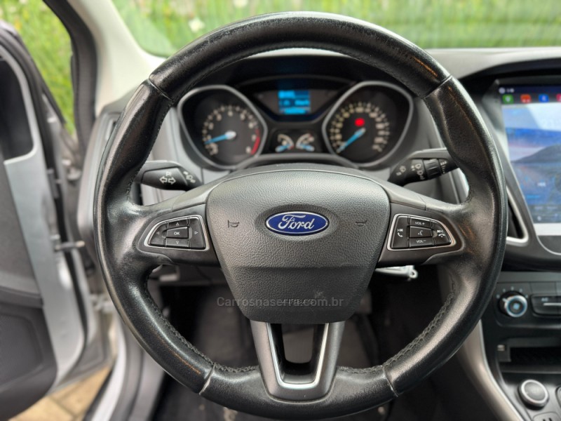 FOCUS 2.0 SE PLUS SEDAN 16V FLEX 4P AUTOMÁTICO - 2018 - FARROUPILHA